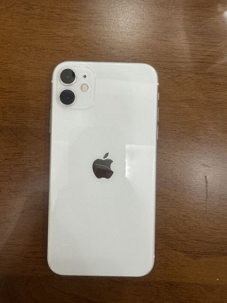 Срочно продается iPhone 11