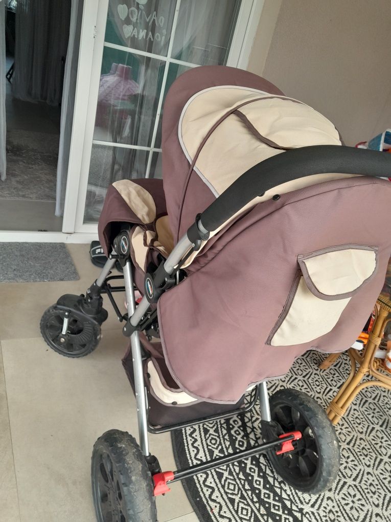 Carut bebe reversibil, pliabil, impecabil!