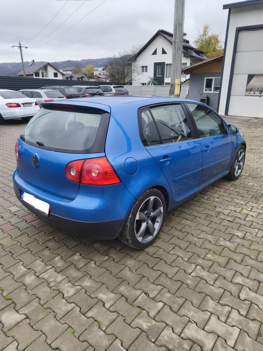 Volkswagen Golf 5 Benzina