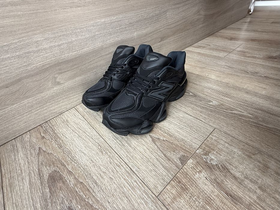 New Balance 9060 Triple Black Leather