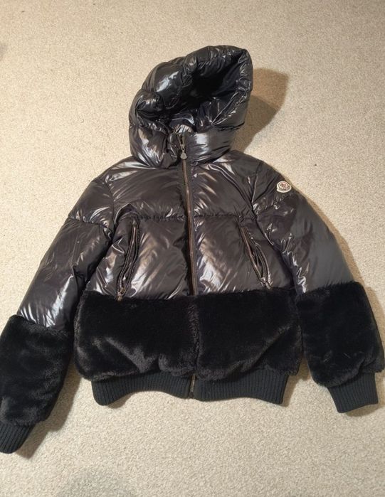 Geaca de toamna-iarna moncler