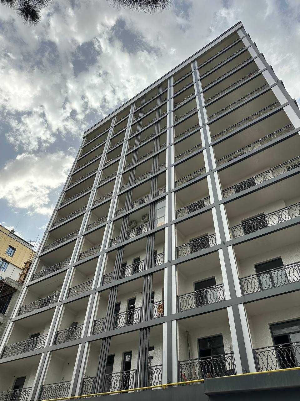 Yangi uy, 2 xona, sifatli ta’mir bilan Xamid olimjon metro oldida