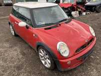 НА ЧАСТИ! Mini Cooper 1.6 i 115 кс. 7 Edition Кожен салон Мини Купър