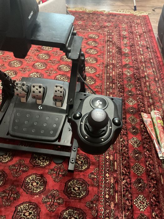 Volan Logitech G923 TrueForce cu schimbator Ps4 Ps5 Pc