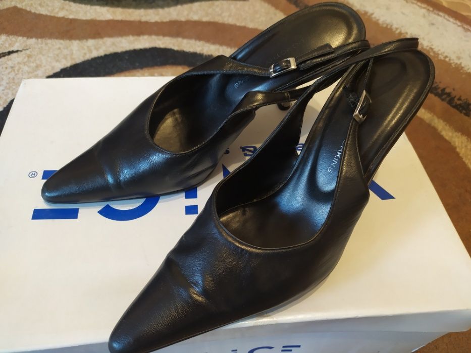 Pantofi piele naturala culoare negru nr 38-ENGLAND
