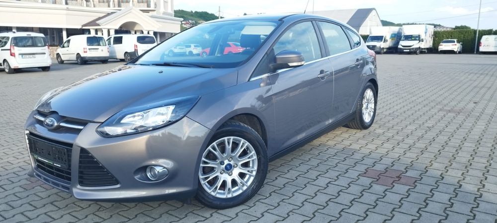 Ford Focus Titanium / 1.6 Benzina Clasic / Impecabil