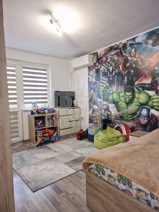 Продава се Двустаен апартамент в Варна, Цветен квартал - 64 кв.м за 1922 €/кв.м - Снимка #4