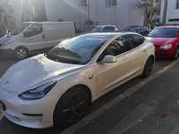 Tesla Model 3 Tesla Model 3 Long Range AWD Enhanced Autopilot