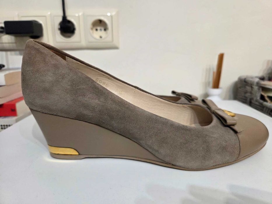 Дамски обувки 39ти номер велур