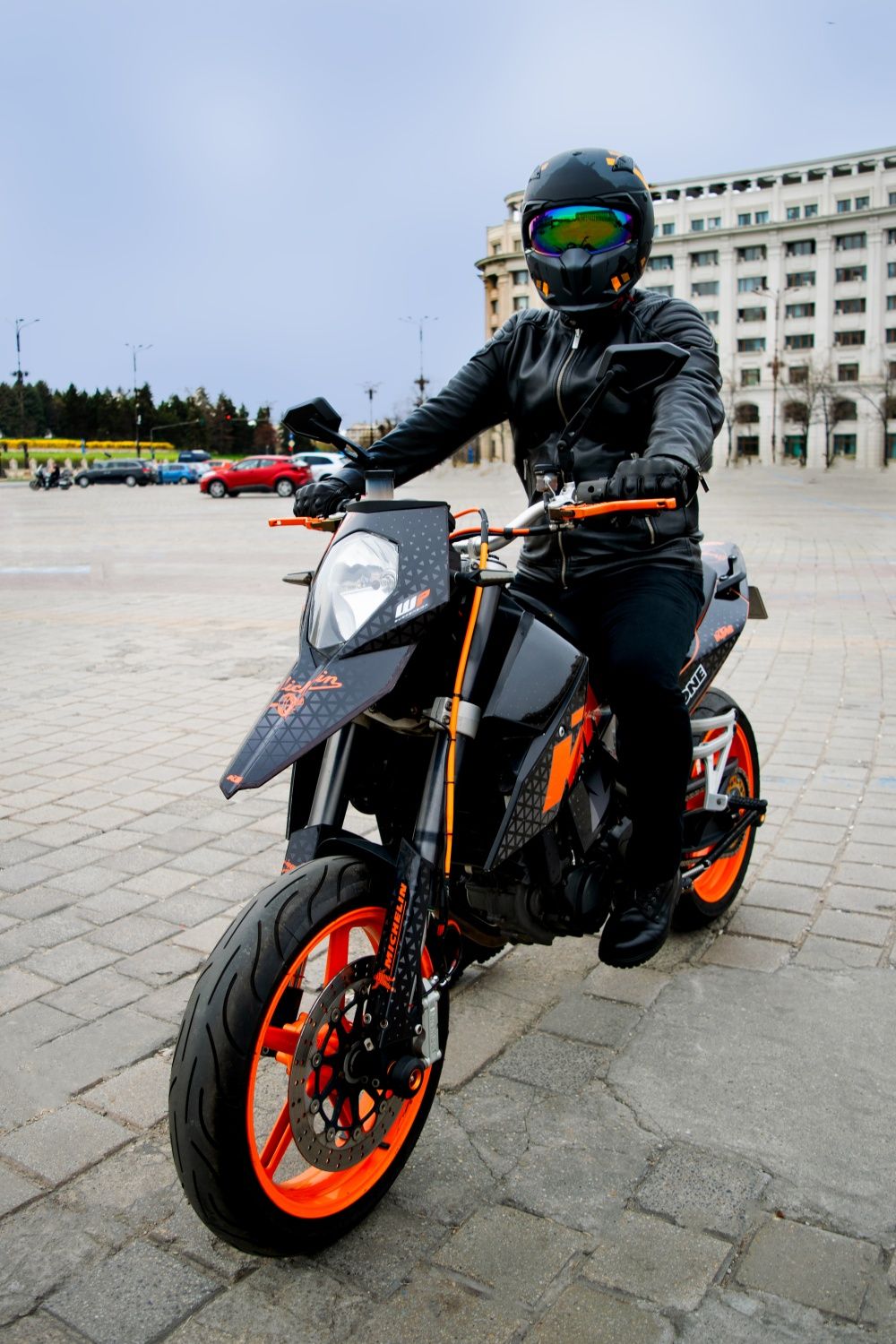 KTM 690 SM Prestige 2007

- To