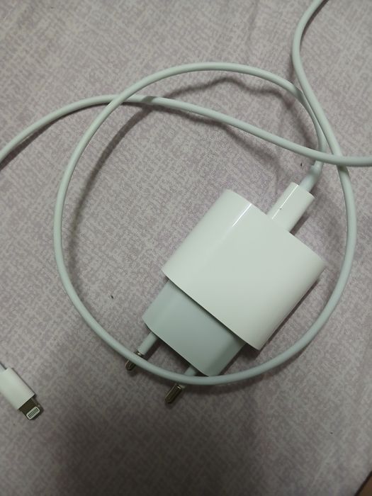 Зарядное устроиство 20W lite для айфона