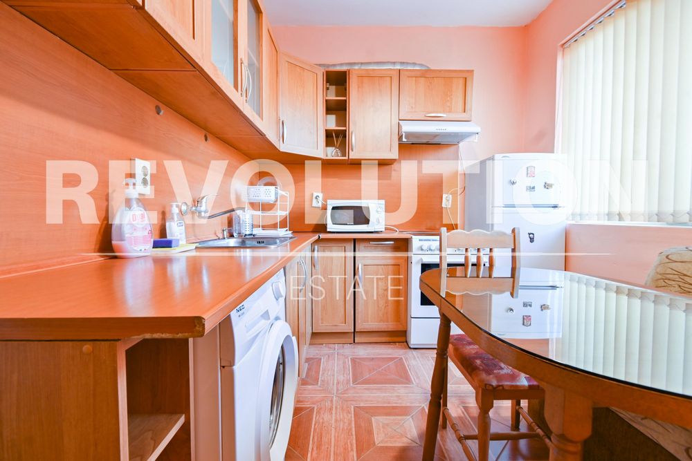 Дава се под наем Двустаен апартамент в София, Сухата река - 76 кв.м за 600 € - Снимка #2