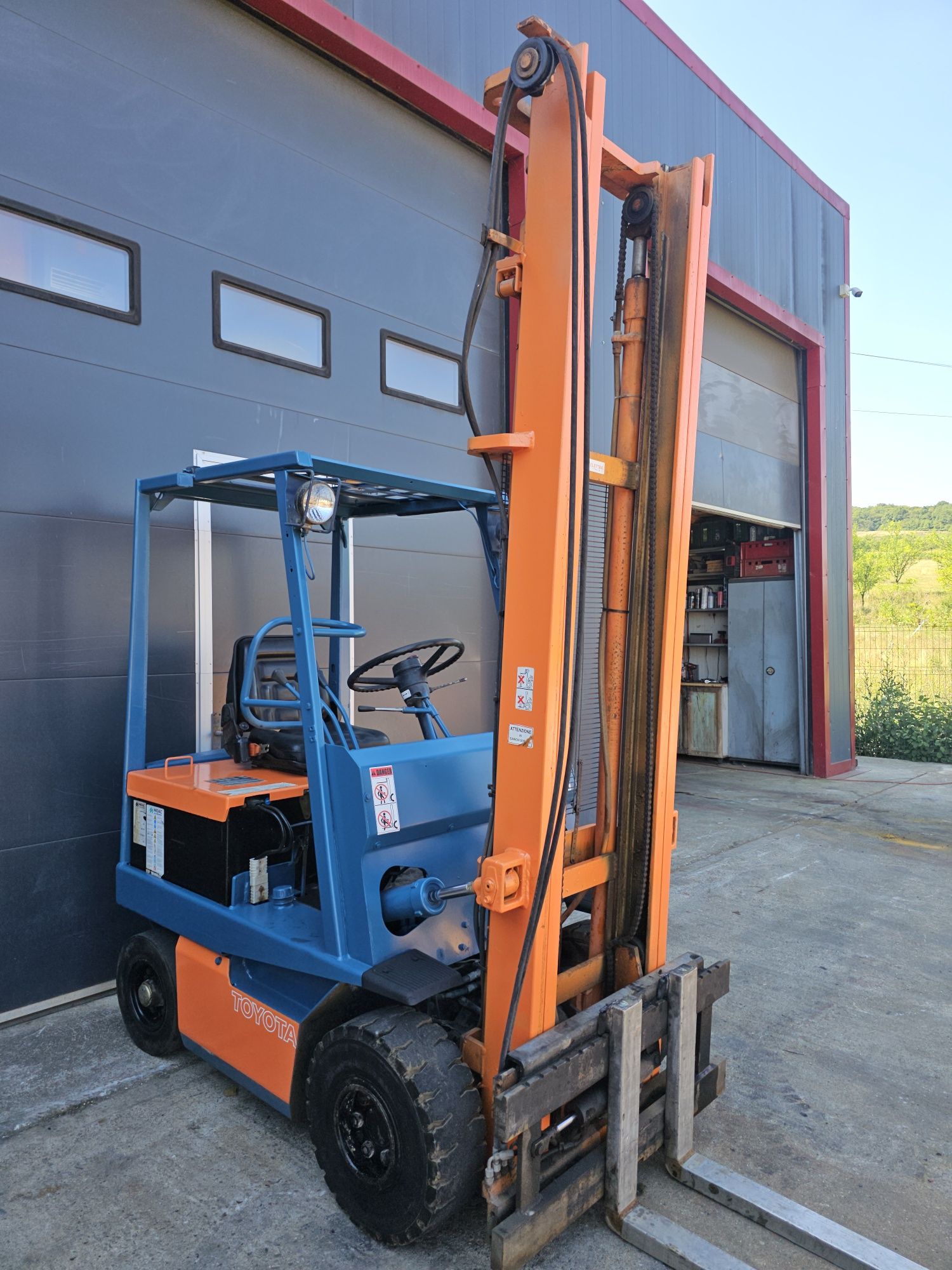 Stivuitor , electrostivuitor TOYOTA 1.5T