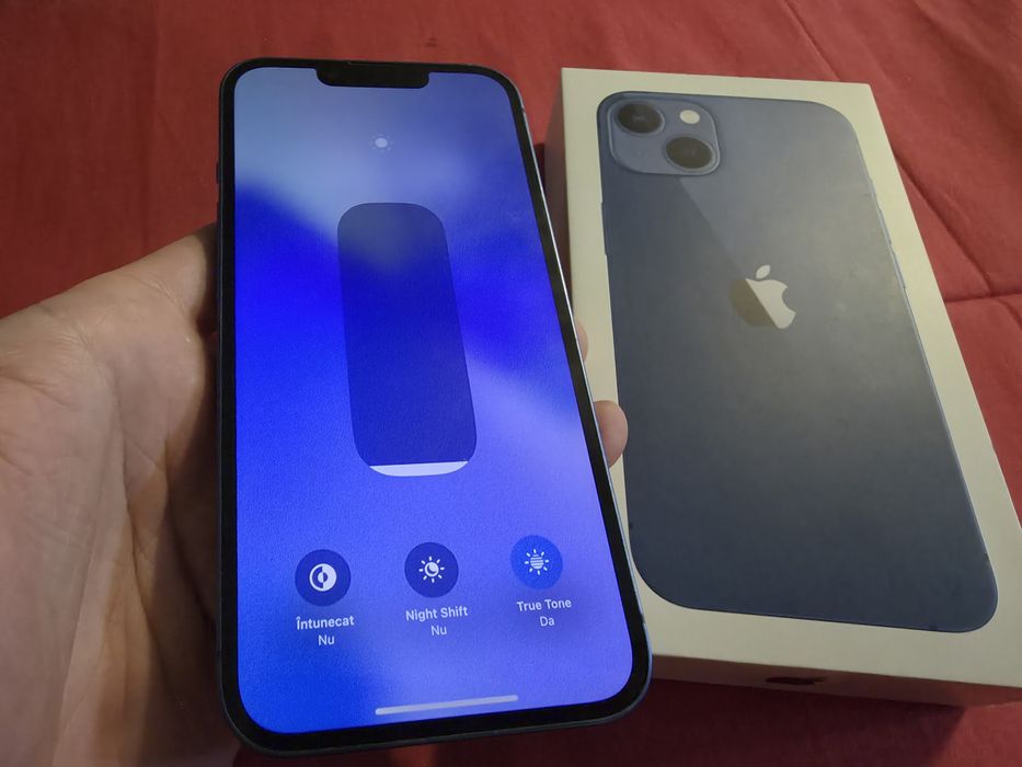 -Iphone 13, ca Nou, 128Gb, 6Ram, Blue, bat: 100%, ireprosabil, nici un