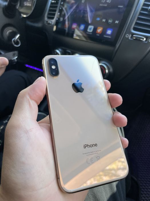 Срочно продам Айфон XS 64 gb!