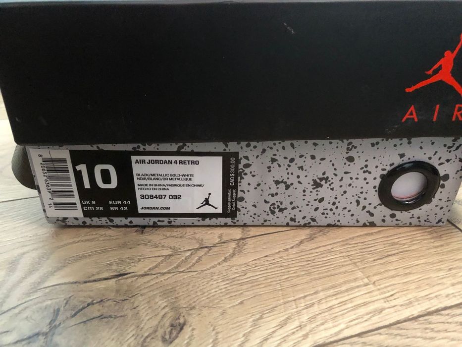 Jordan 4 black cat