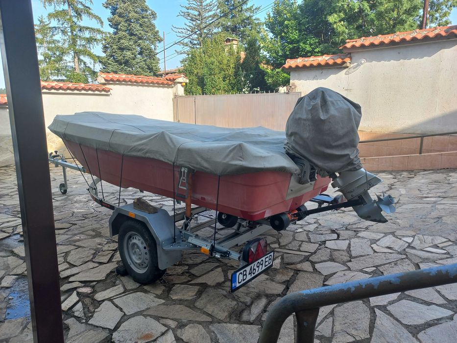 Продавам брезентово покривало за лодка 3.60м