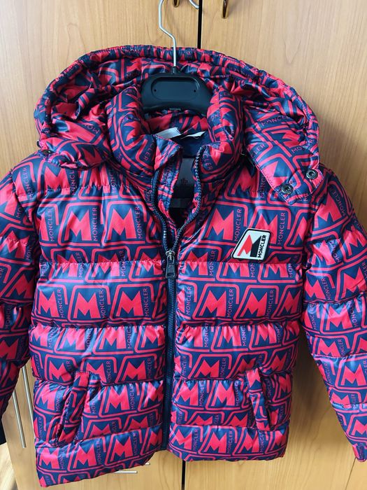 Geaca Moncler 6-7 ani