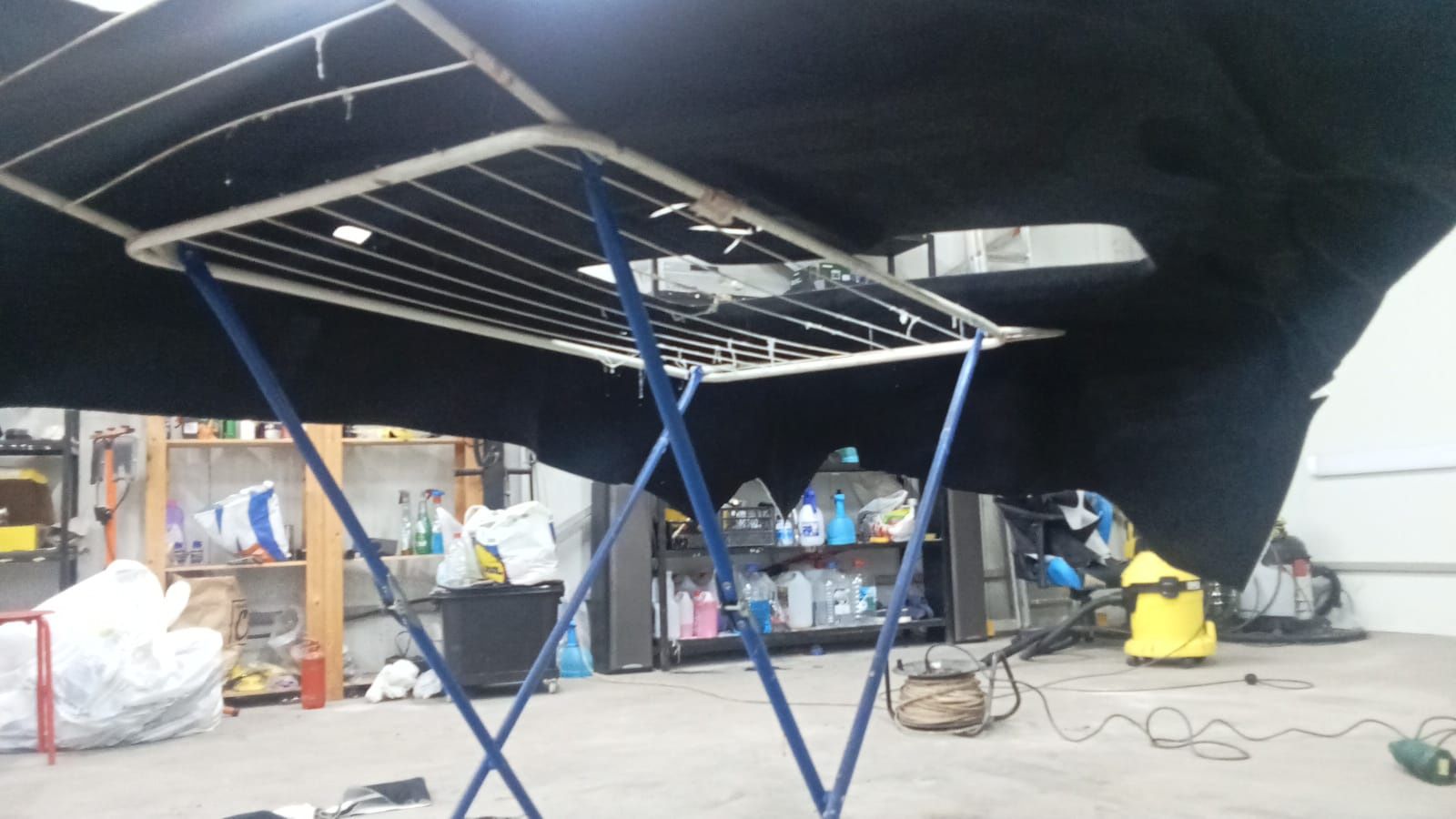Retapitare plafoane auto /plafoane înstelate/lumini ambientale etc