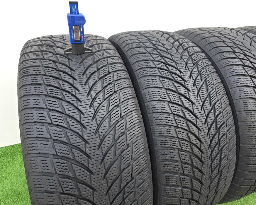 4бр. Пакет 225/45/19 и 255/40/19 NOKIAN WR Snowproof P- зимни