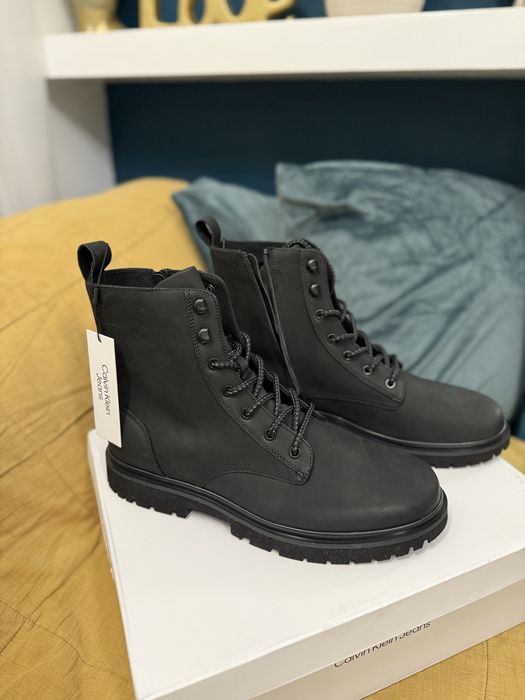 Calvin Klein Jeans ghete joase piele neagra marimea 43 noi originale