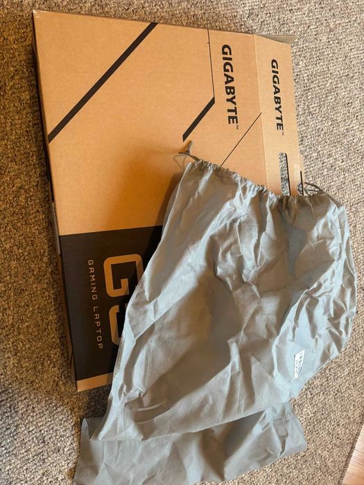 Laptop gaming GIGABYTE G5 KF, 144Hz, i5-12500H, 16GB, 512GB, 4060 8GB