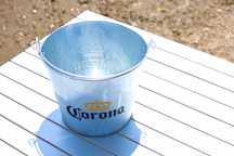 Ледарка Corona beer