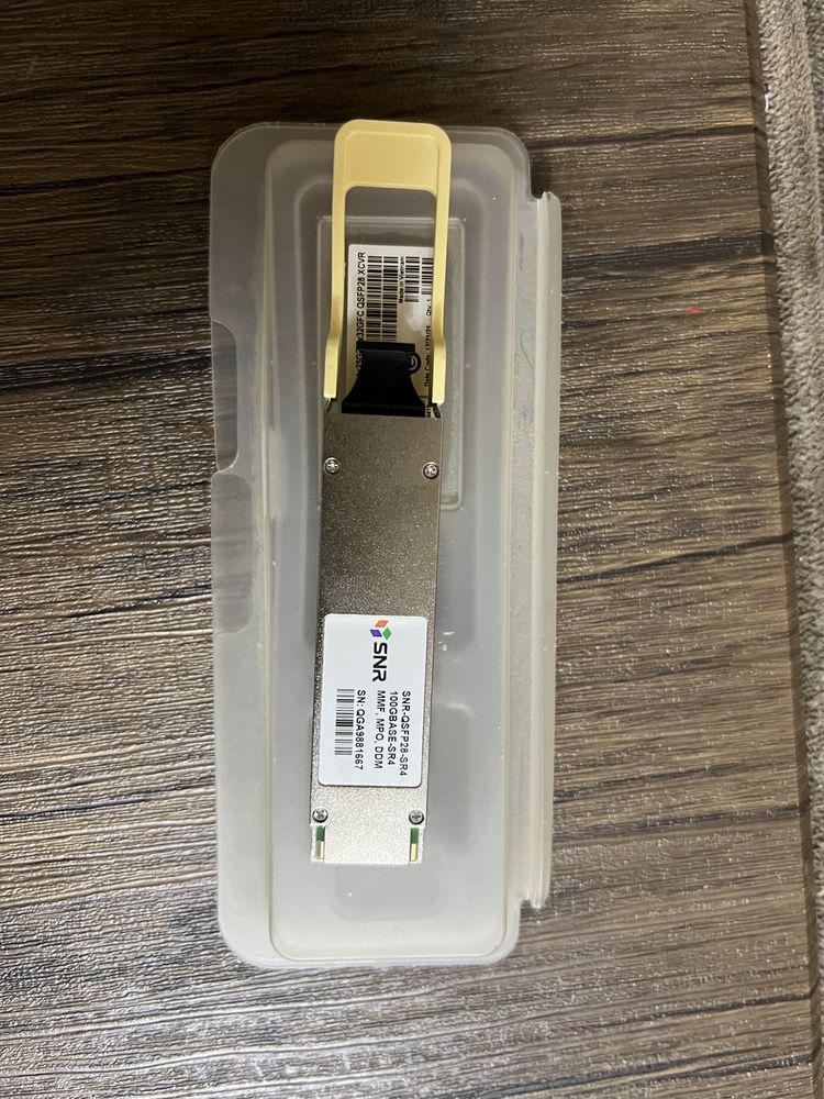 Модуль, QSFP28 100GBASE-SR4, разъем MPO, дальность до 100м