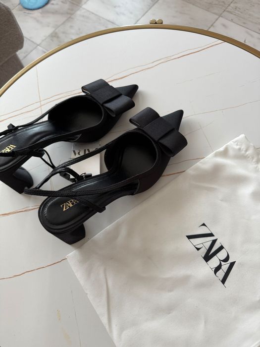 НОВИ елегантни обувки ZARA с етикет.