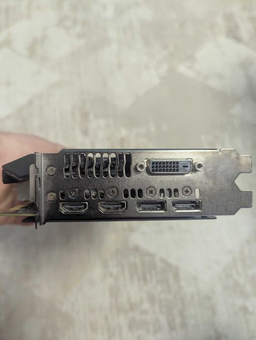 Placă video Asus GeForce gtx 1080 rog strix 8gb