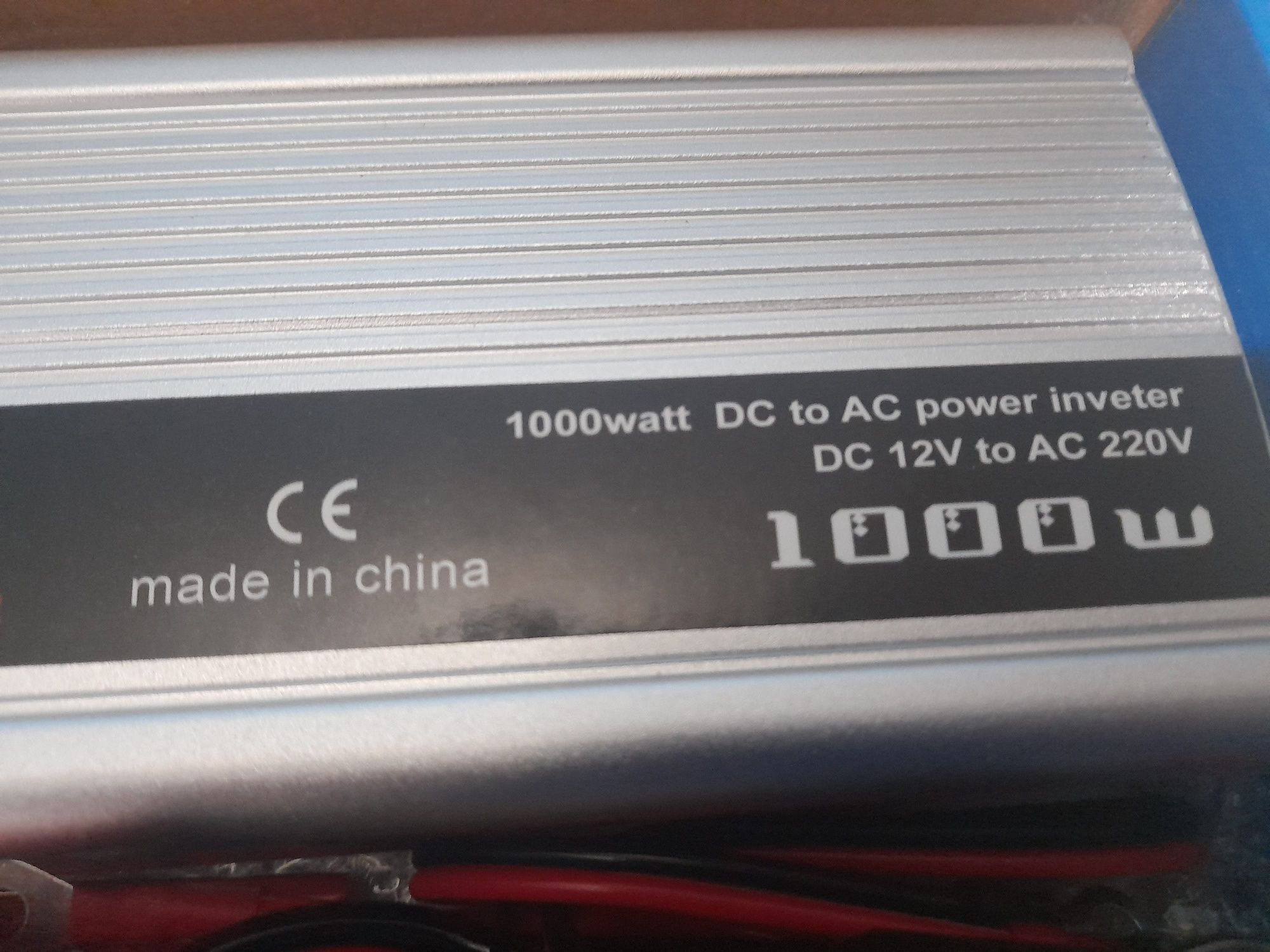 Invertor auto 12v,220v 1000w