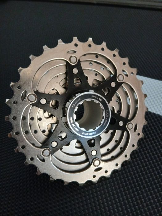 Caseta pinioane Shimano R7000