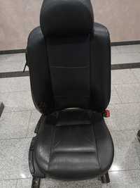 Предни кожени седалки Е46 купе