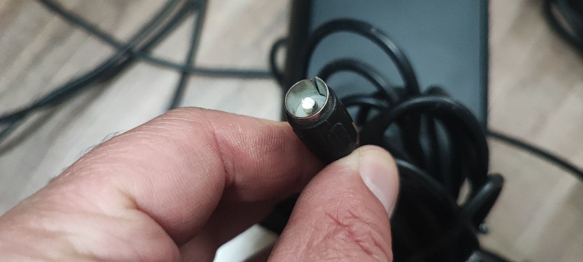 Продавам колконки 5.1 Logitech X-530