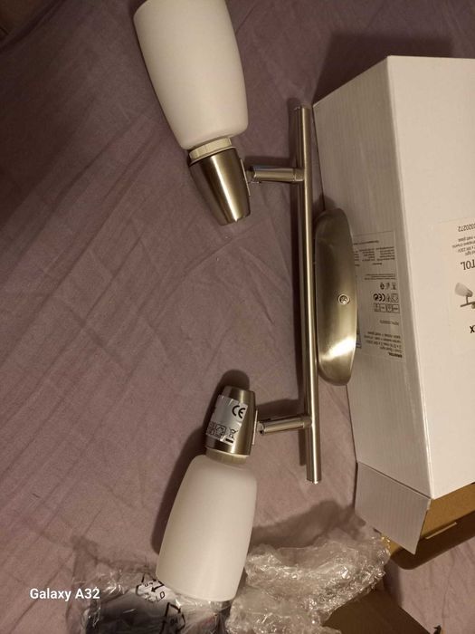 Спот лампа - двойна и единична с ключ - НОВИ