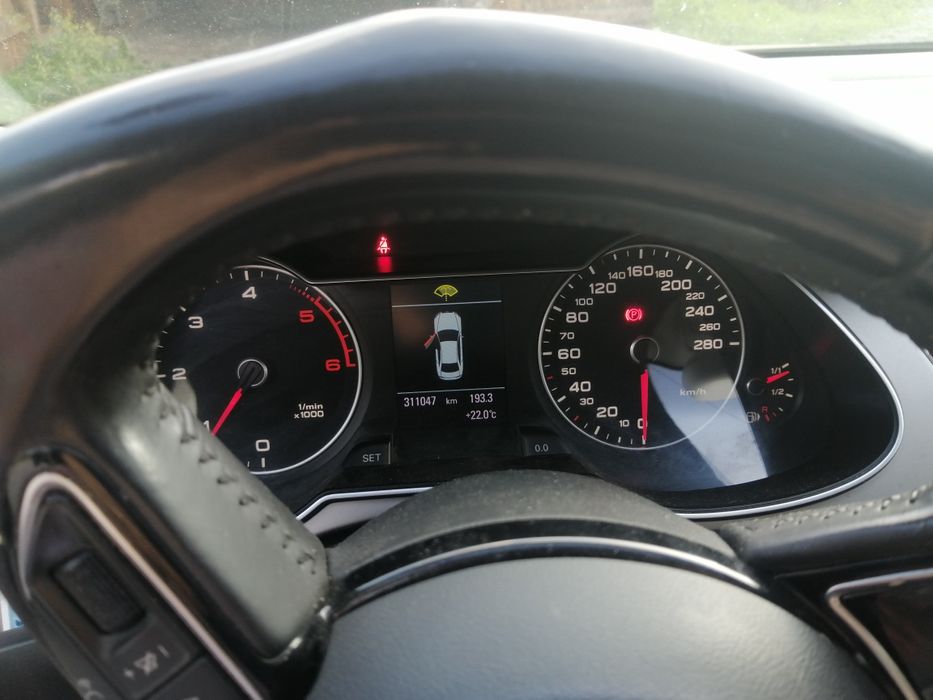 Audi A4 B8 2.0 TDI