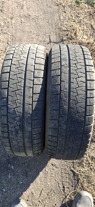 Продаю зимнюю резину 195х65R15