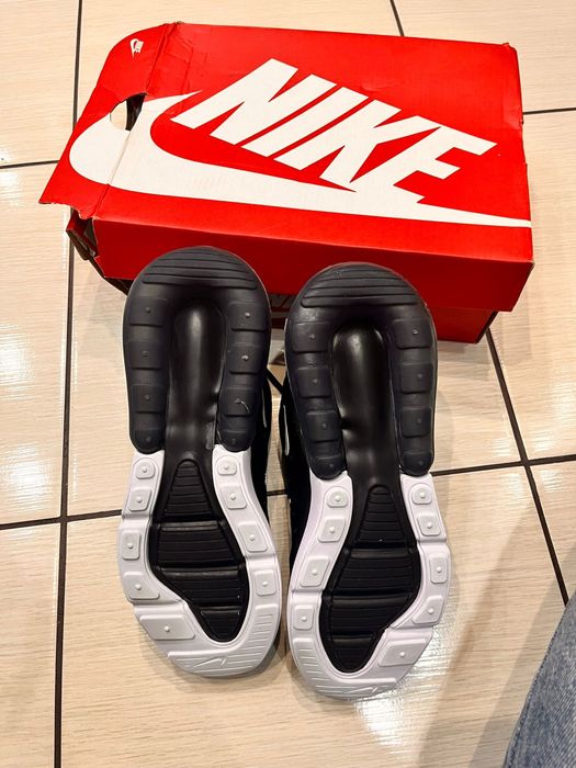 Pantofi sport Nike Air Max 270