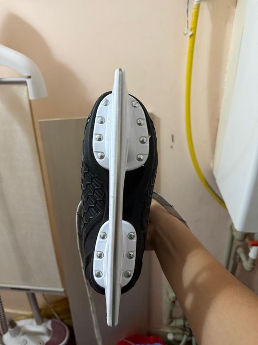 Новые коньки в хорошем качестве