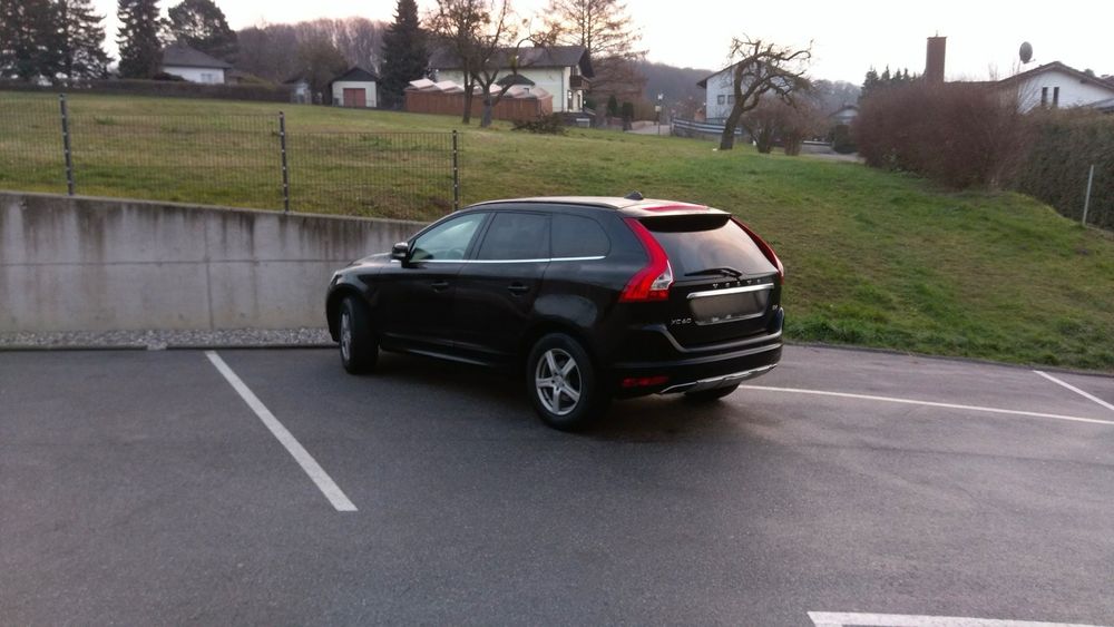 Volvo XC 60 D4 Geartronic Momentum