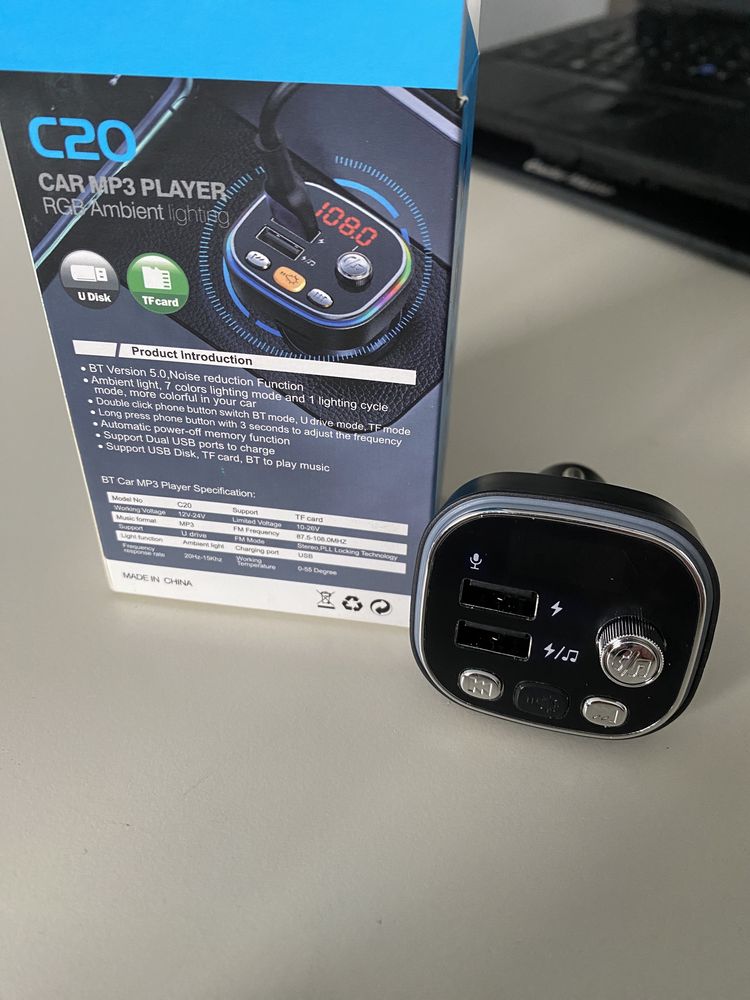 C20 Car kit cu lumini ambientale, modulator FM, Mp3 Player, 2 x USB
