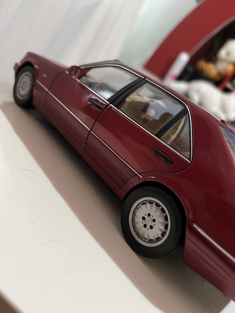 Macheta Mercedes-Benz S class W140 S500, scara 1:18
