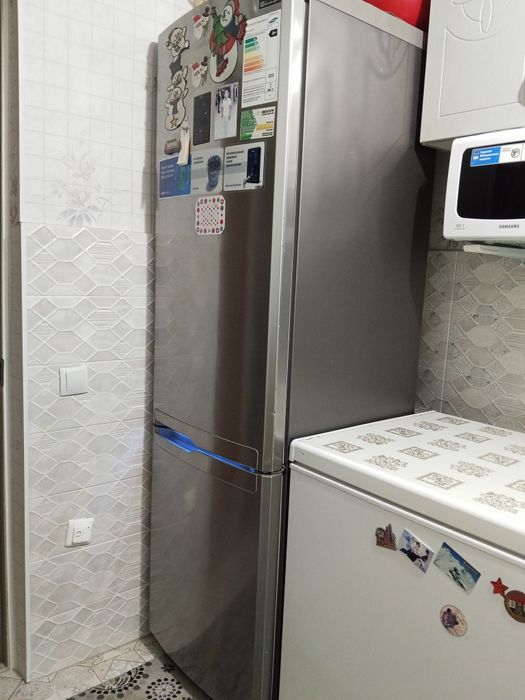 Холодильник Самсунг срочно