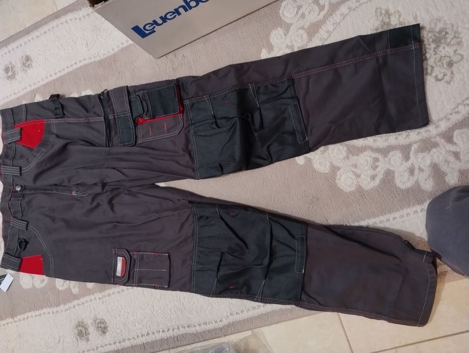 Salopete pentru munca