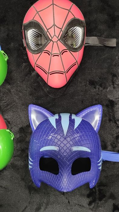 Masti copii: spiderman, pisoi, testoase ninja