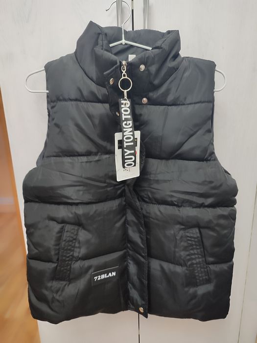 Жилетка женская новая