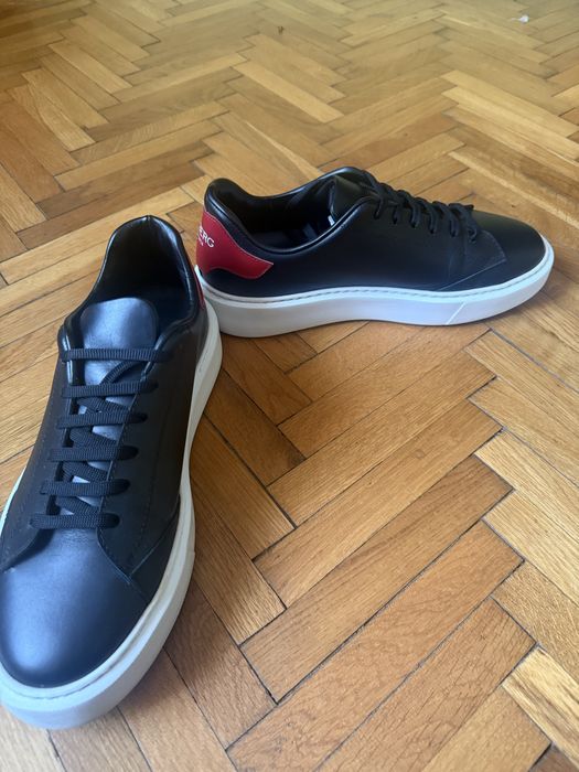 Sneakers / adidasi / tenesi Iceberg