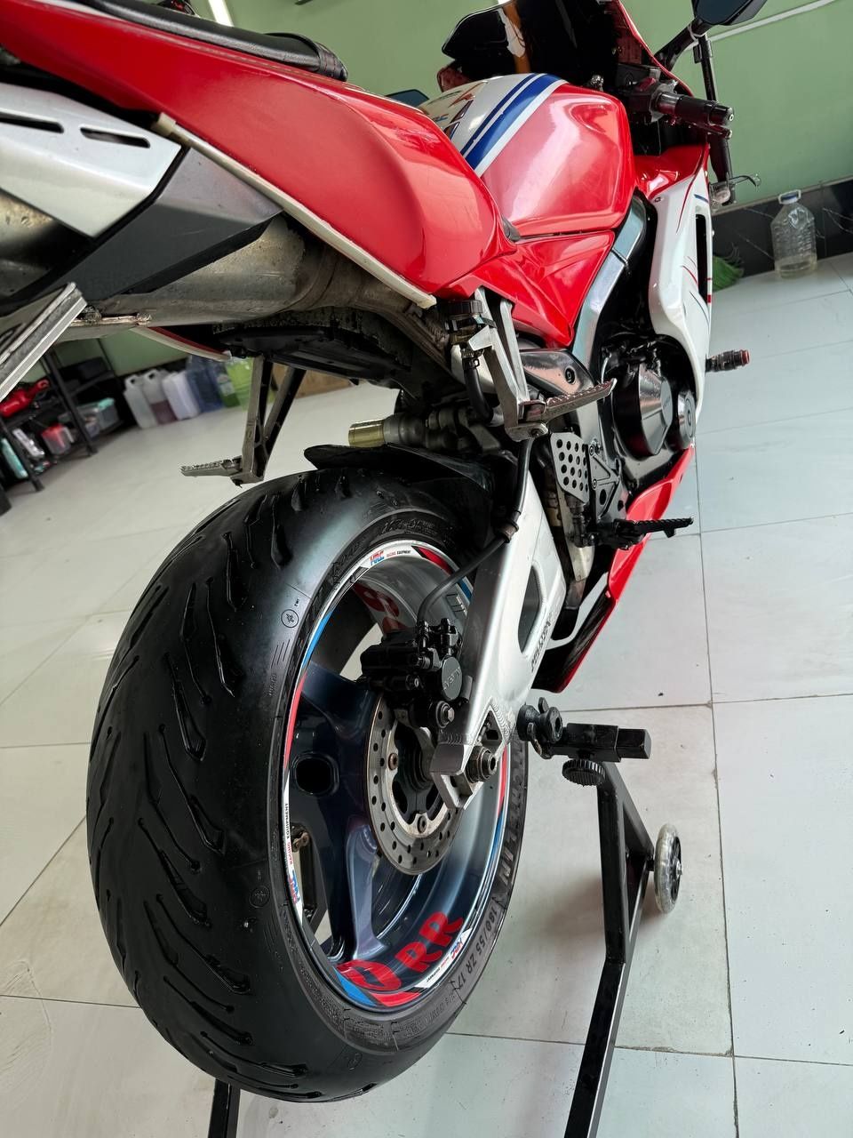 HONDA CBR 600 RR сотилади