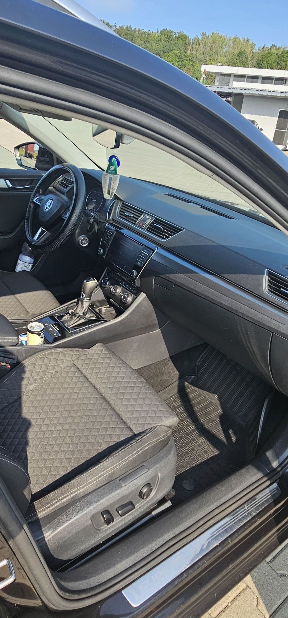 Vând Skoda Superb 3 2.0 tdi break