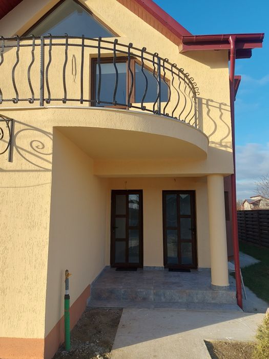 Apartament 3 camere în vilă Gherăești Bacau